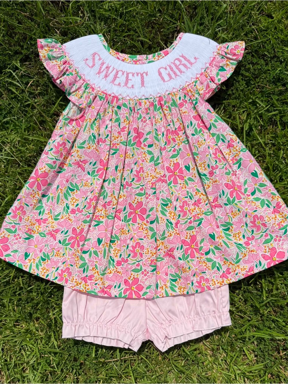 SWEET GIRL Hand Smocked Bloomer Set